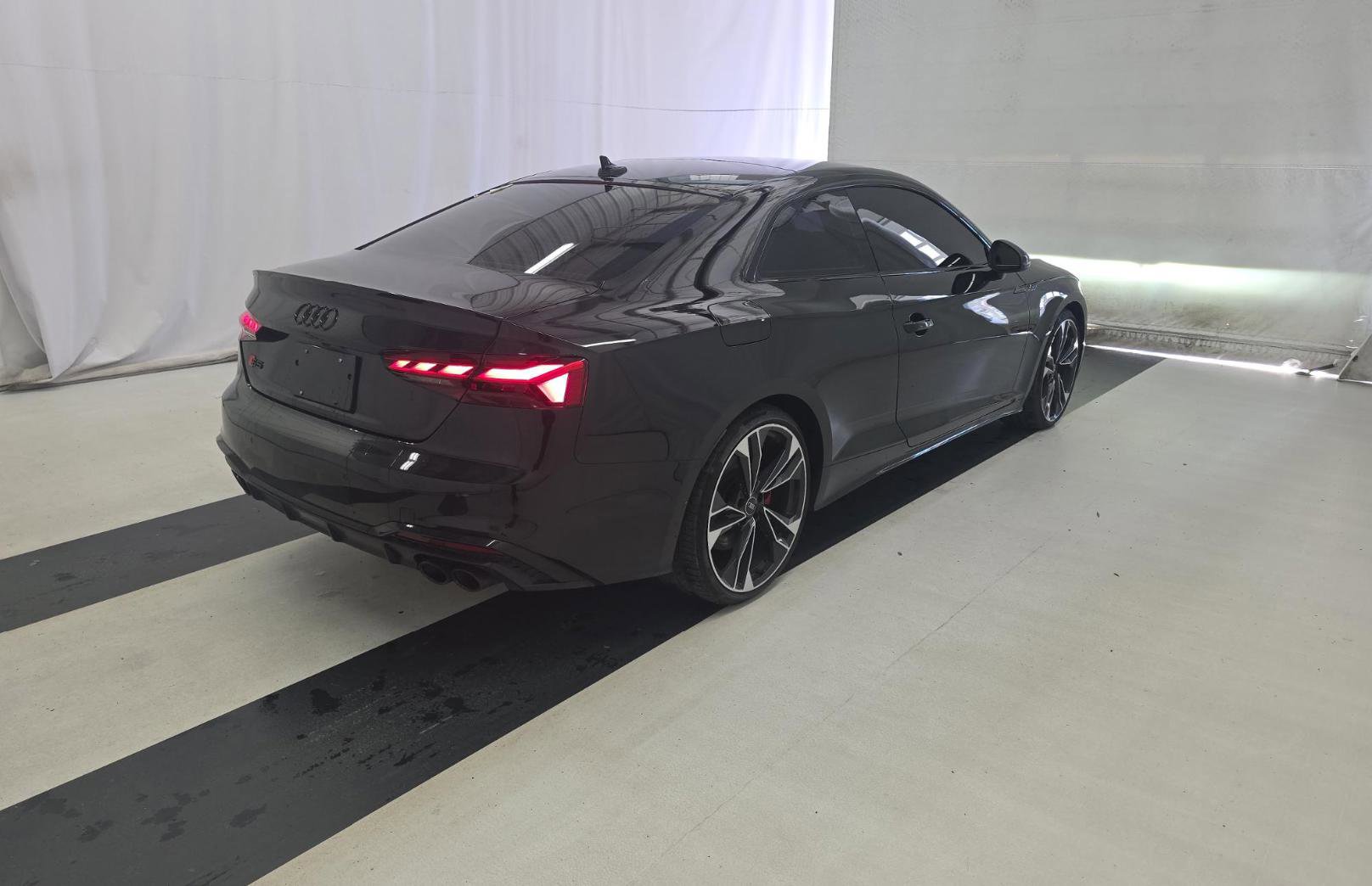 Used 2024 Audi S5 Premium Plus w/ Premium Plus AWD/4WD image 4