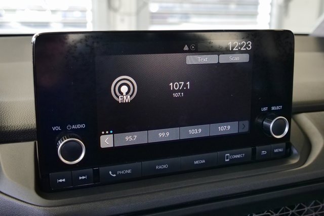 Used 2023 Honda Accord LX image 18