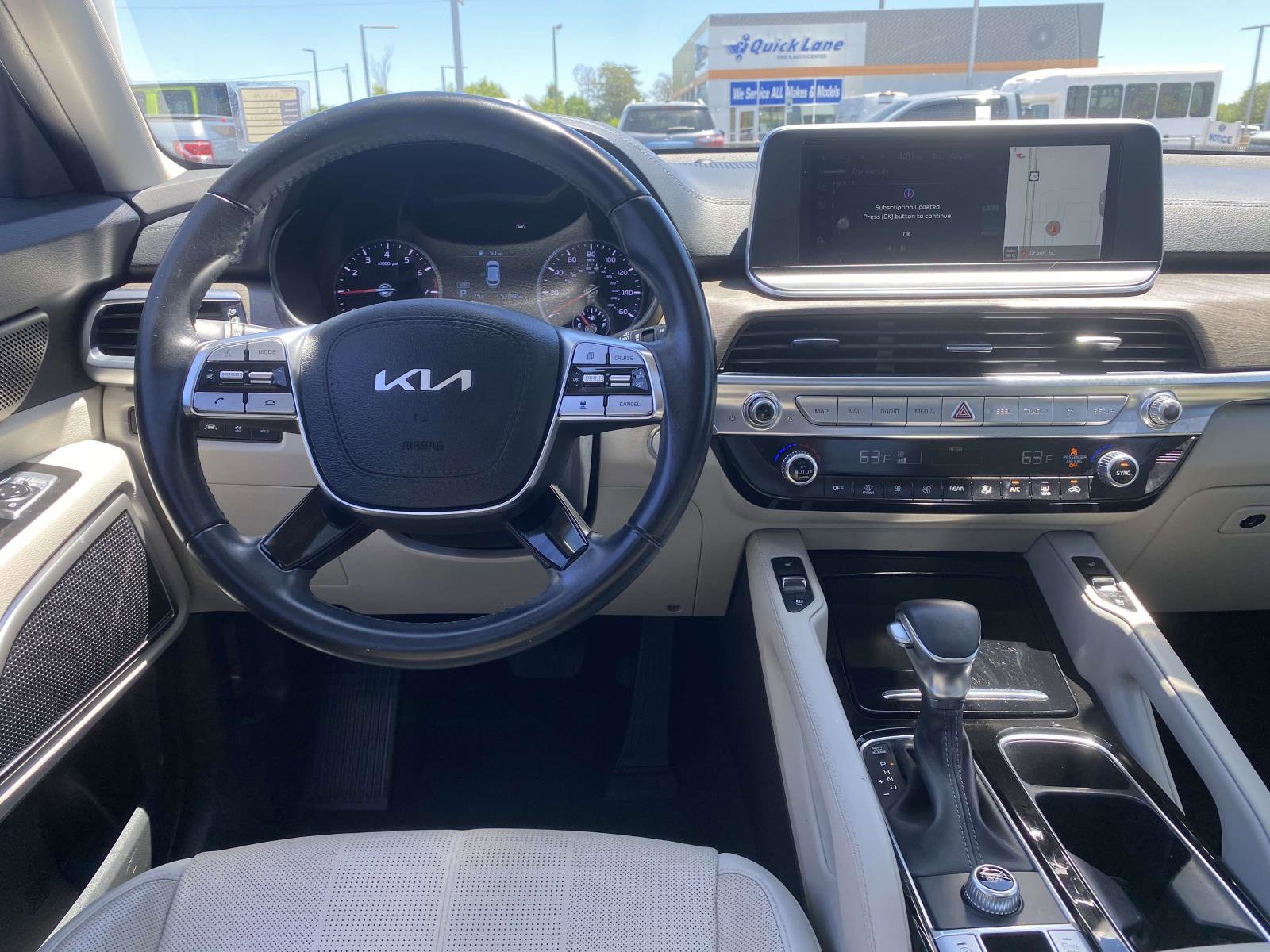 Used 2022 Kia Telluride EX w/ EX Premium Package FWD image 13