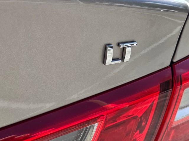 Used 2025 Chevrolet Malibu LT image 19