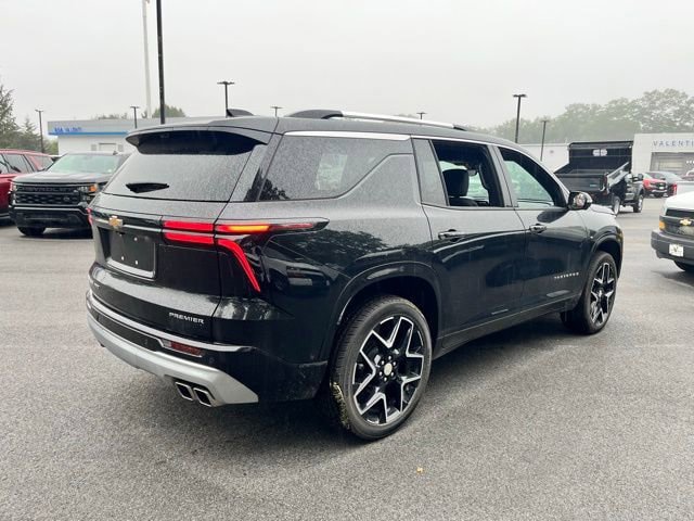 Used 2024 Chevrolet Traverse RS AWD/4WD image 6