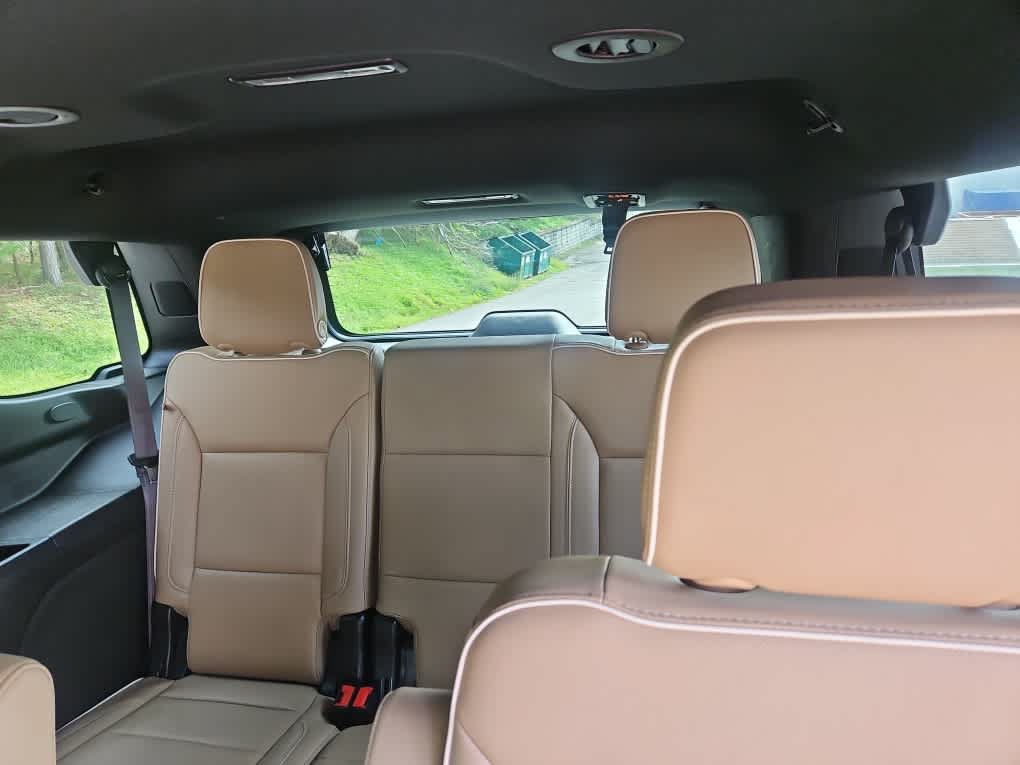 Used 2021 Chevrolet Tahoe Premier AWD/4WD image 22