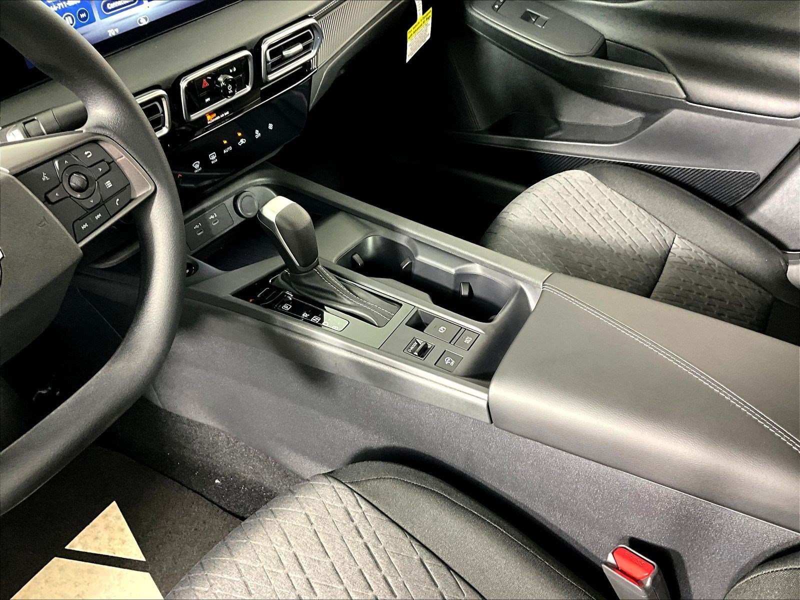 New 2027 Nissan Sentra SV w/ Floor Mat Package FWD image 12