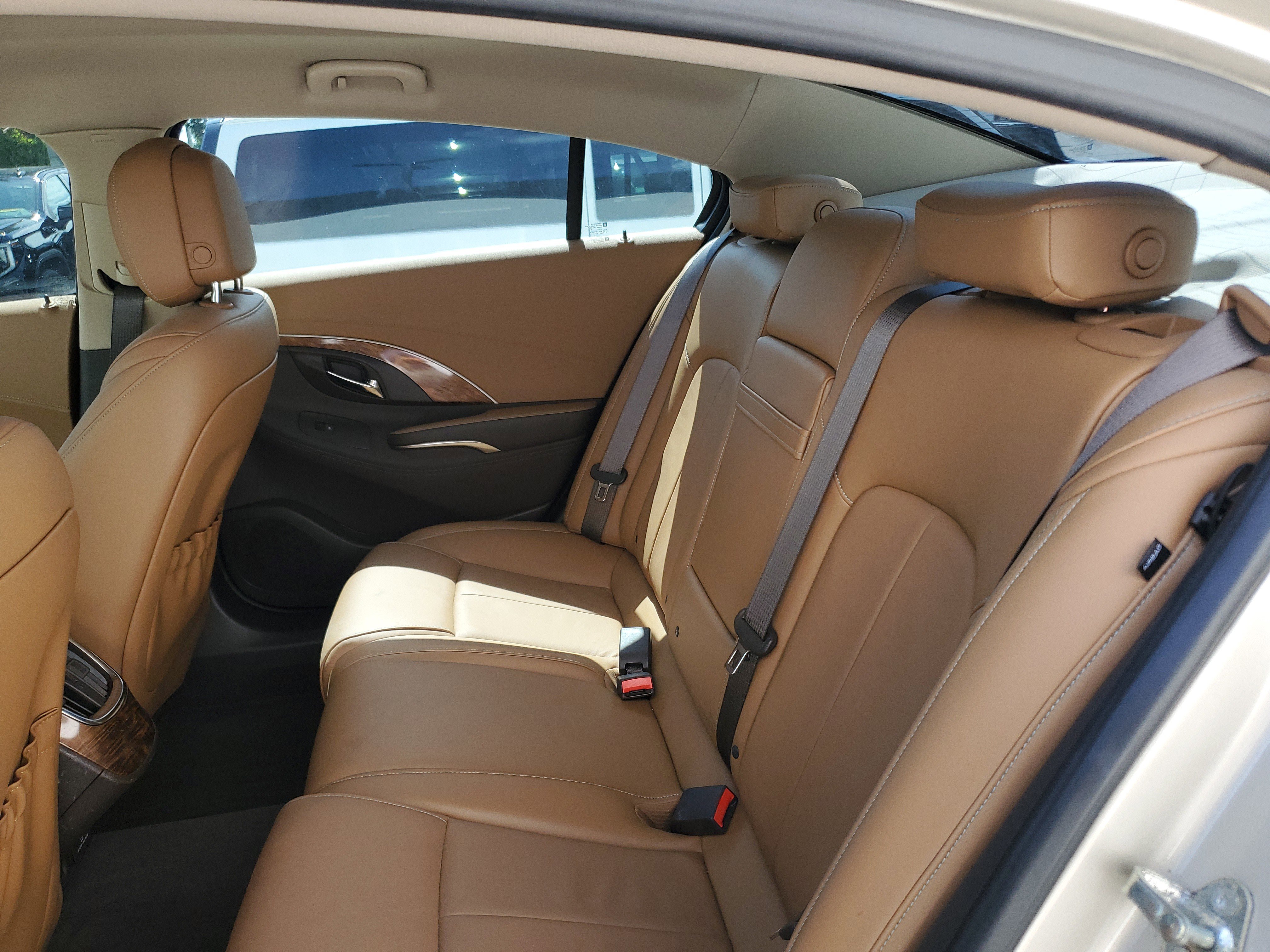 Used 2014 Buick LaCrosse Leather w/ Driver Confidence Package FWD image 12