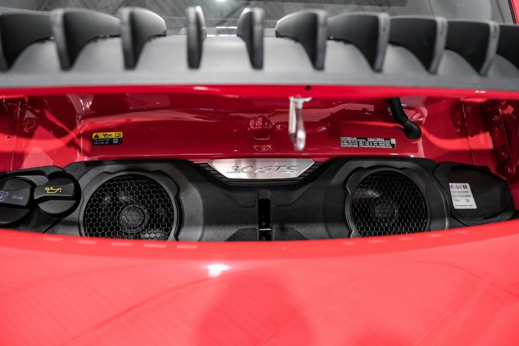 Used 2024 Porsche 911 Carrera GTS w/ Premium Package image 38