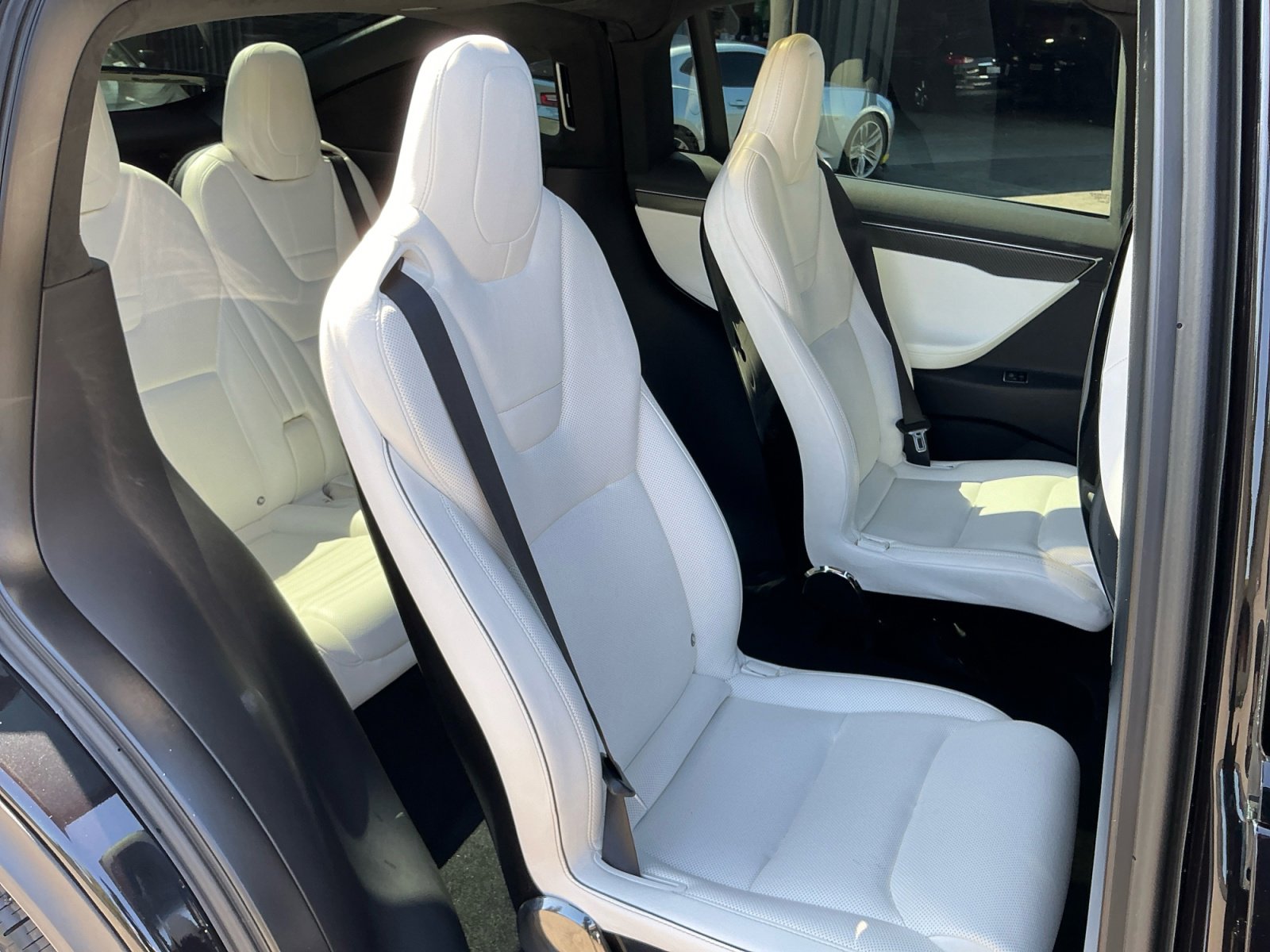 Used 2016 Tesla Model X 70D image 21