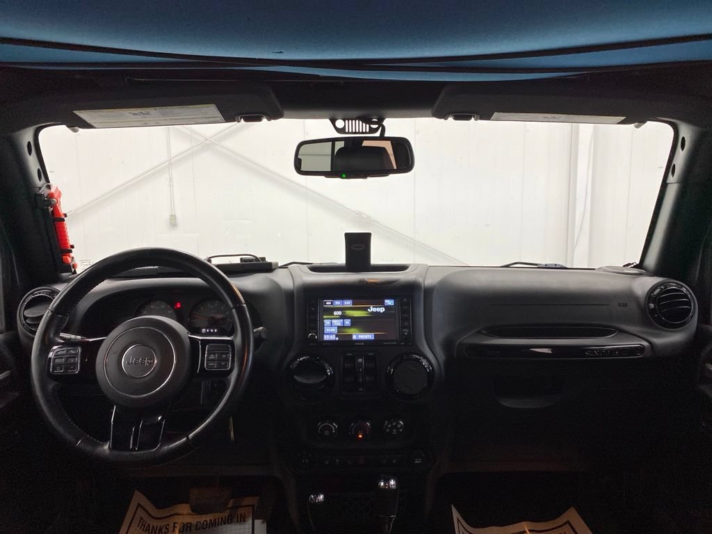 Used 2016 Jeep Wrangler Unlimited Sahara AWD/4WD image 29