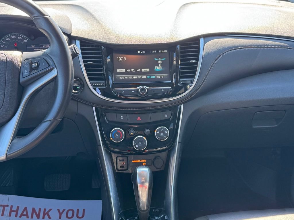 Used 2017 Chevrolet Trax Premier w/ Driver Confidence II Package AWD/4WD image 15