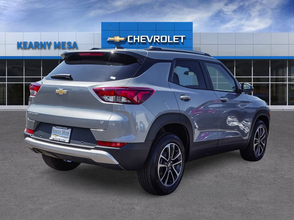 New 2026 Chevrolet TrailBlazer LT w/ LT Cold Weather Package FWD image 6