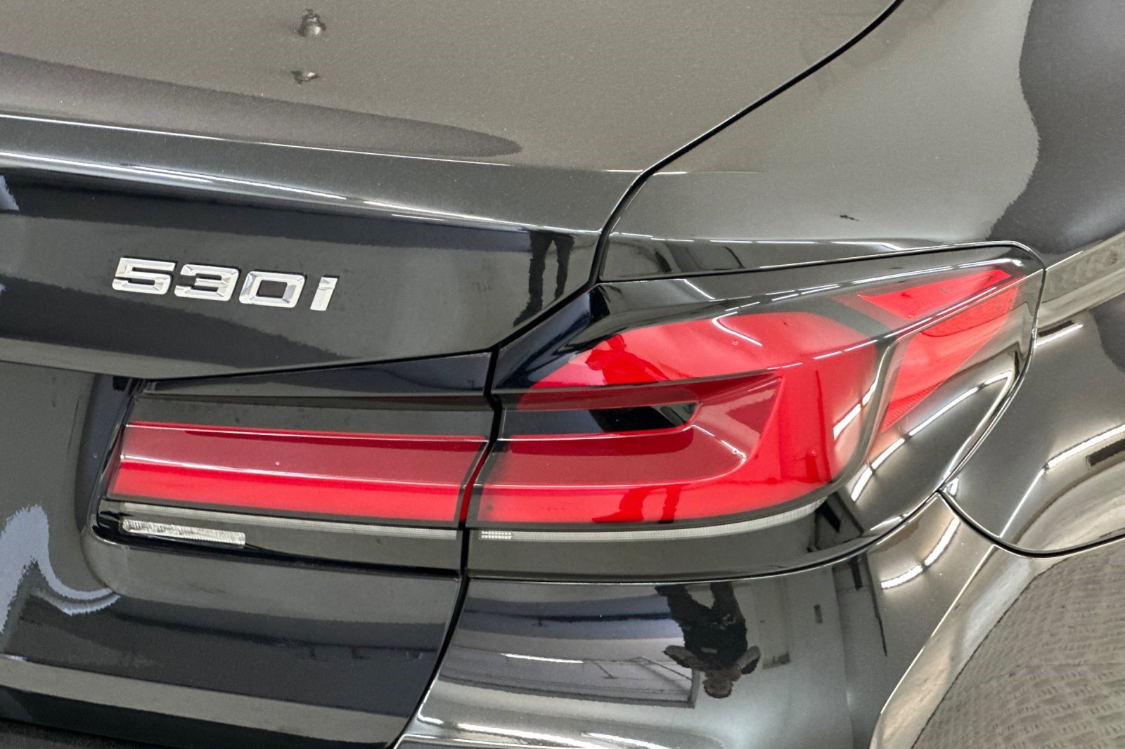 Certified 2023 BMW 530i w/ Executive Package image 12