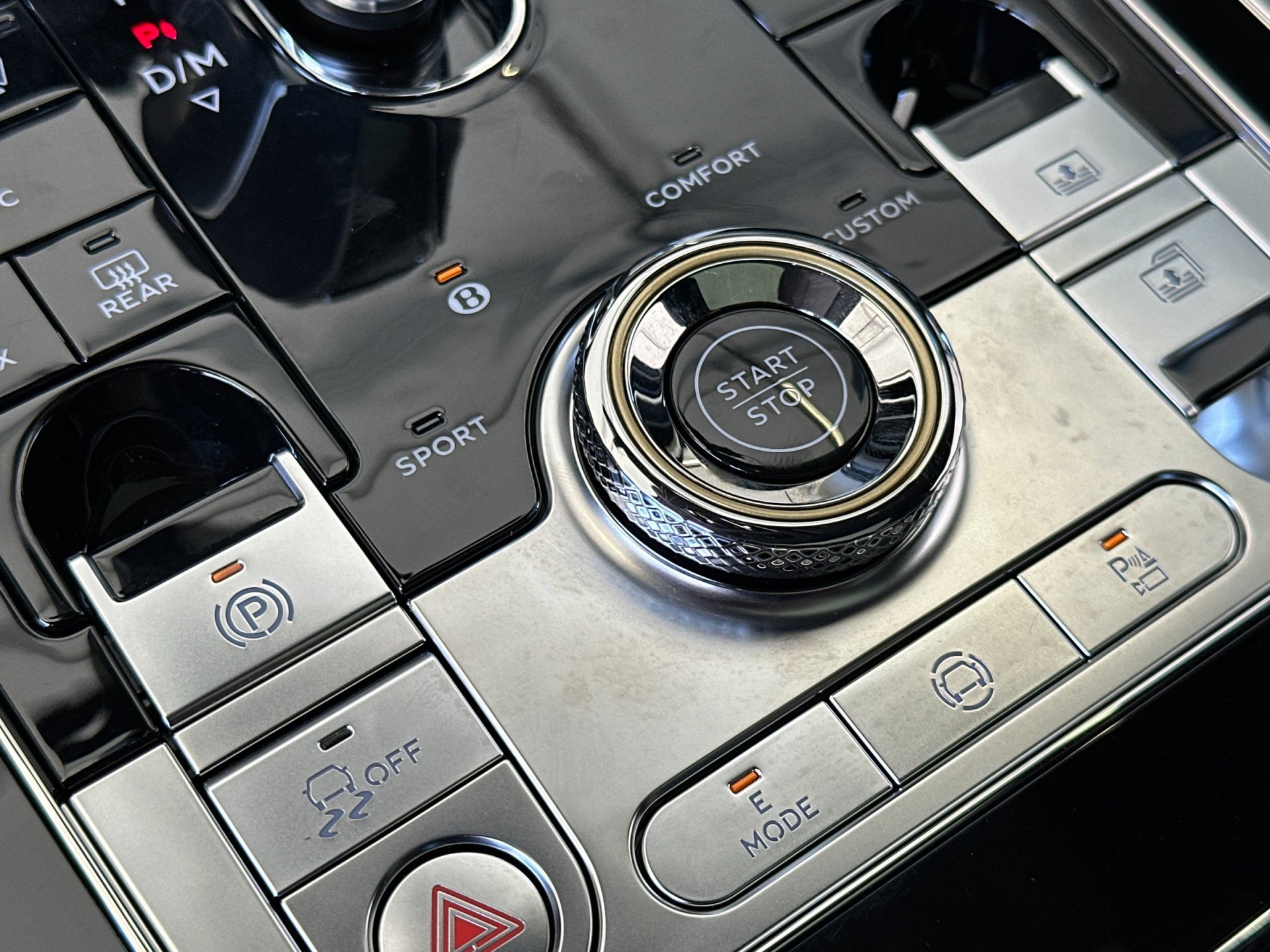 New 2025 Bentley Flying Spur Speed image 25