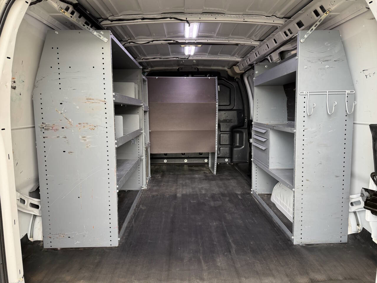 Used 2023 GMC Savana 2500 w/ Driver Convenience Package image 18