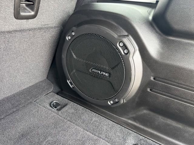 Used 2024 Jeep Wrangler Unlimited Rubicon image 16