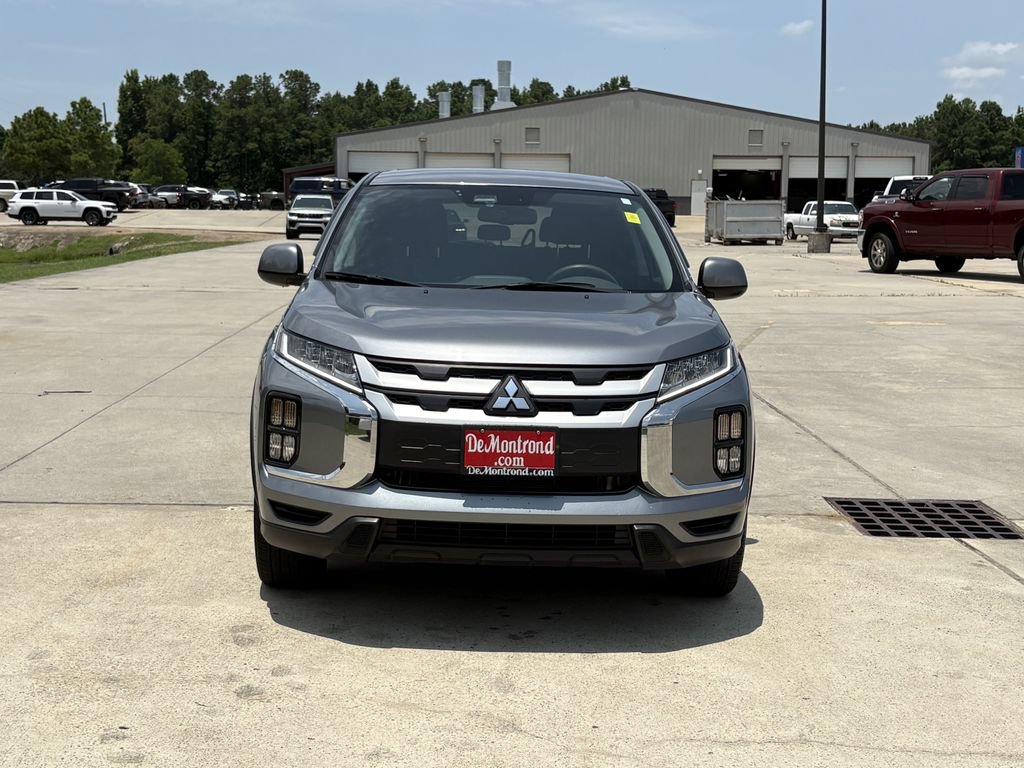 Used 2022 Mitsubishi Outlander Sport SE AWD/4WD image 2
