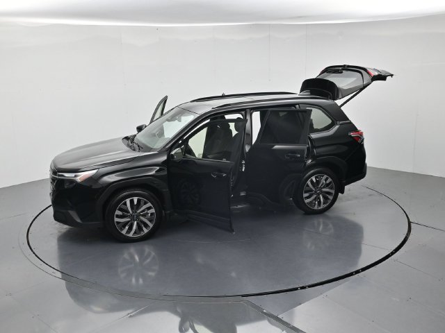 Used 2025 Subaru Forester Touring w/ Popular Package - Touring AWD/4WD image 50