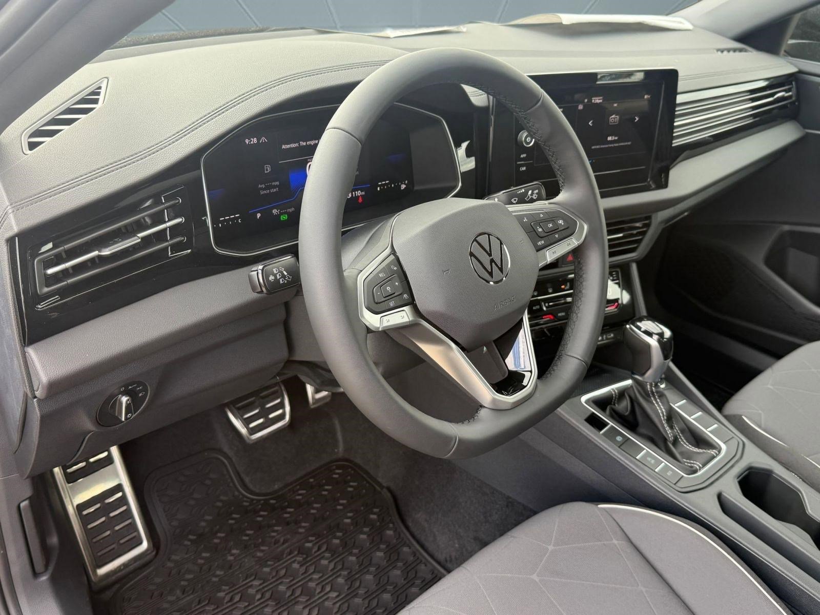 New 2026 Volkswagen Jetta Sport FWD image 4
