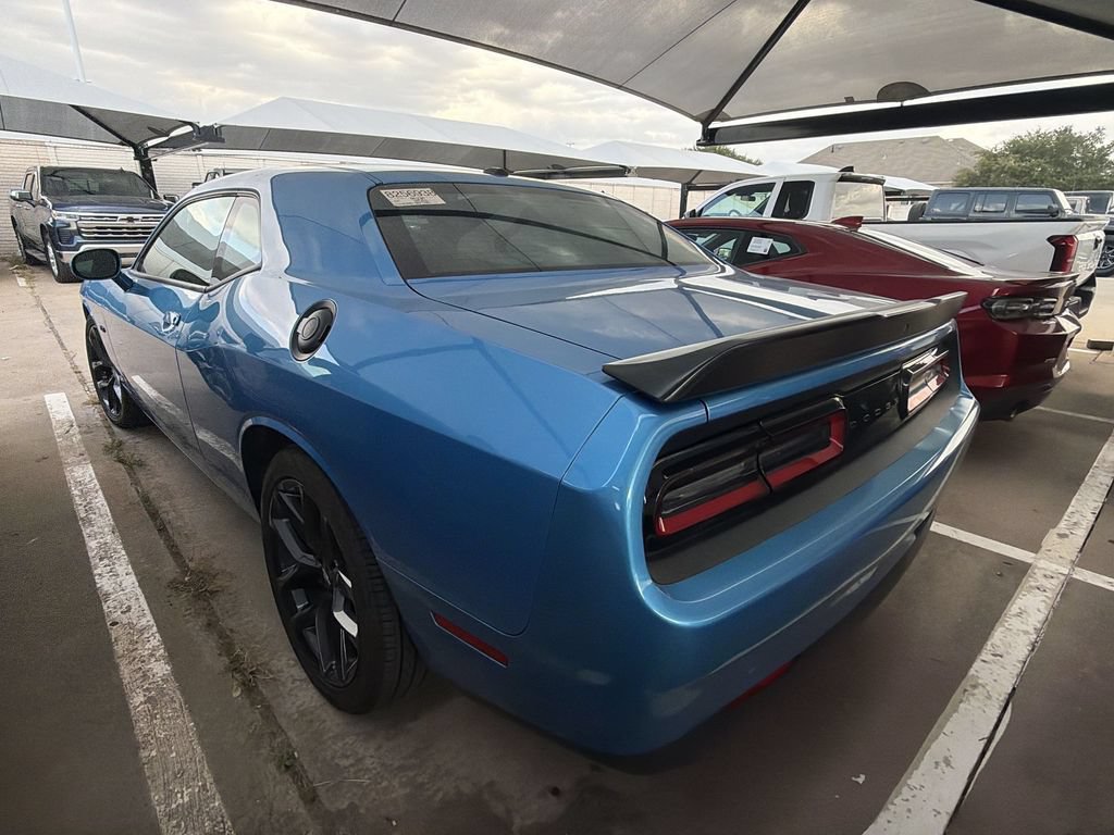 Used 2023 Dodge Challenger R/T w/ Blacktop Package RWD image 3