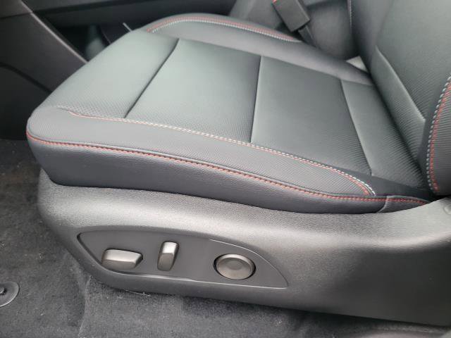 New 2026 Chevrolet Traverse Z71 w/ Enhanced Driving Package image 9