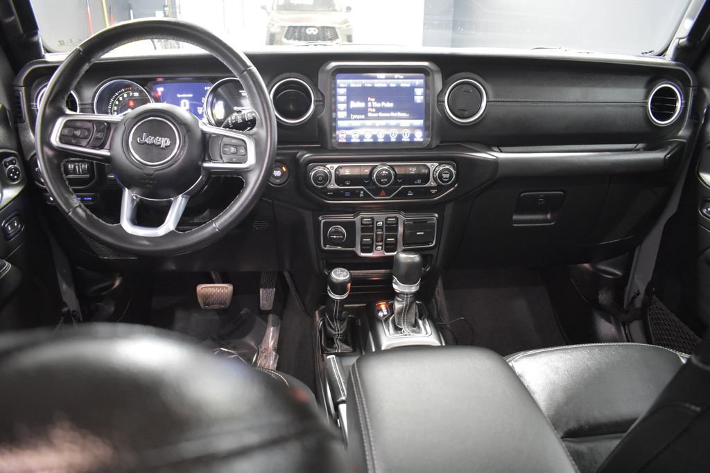 Used 2021 Jeep Wrangler Unlimited Sahara image 13