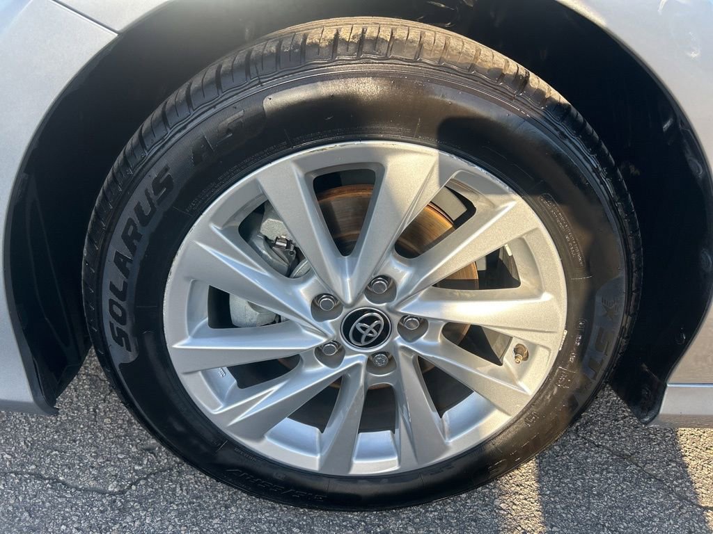Used 2024 Toyota Camry LE FWD image 19