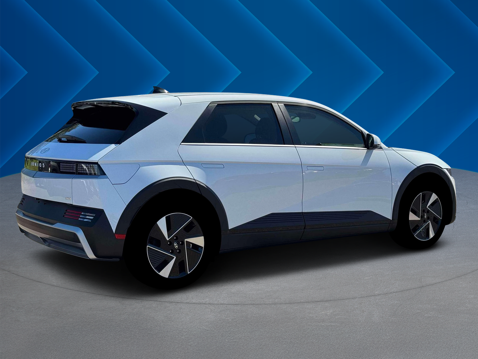 New 2026 Hyundai Ioniq 5 SE AWD/4WD image 8
