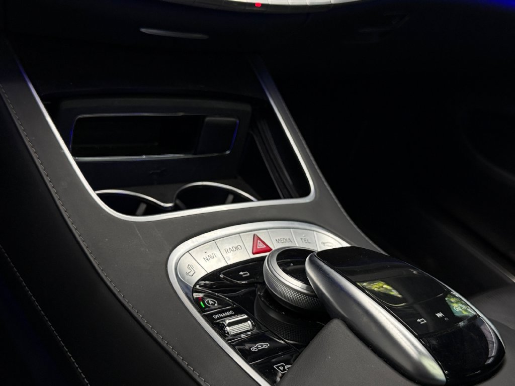 Used 2020 Mercedes-Benz S 560 Sedan image 24