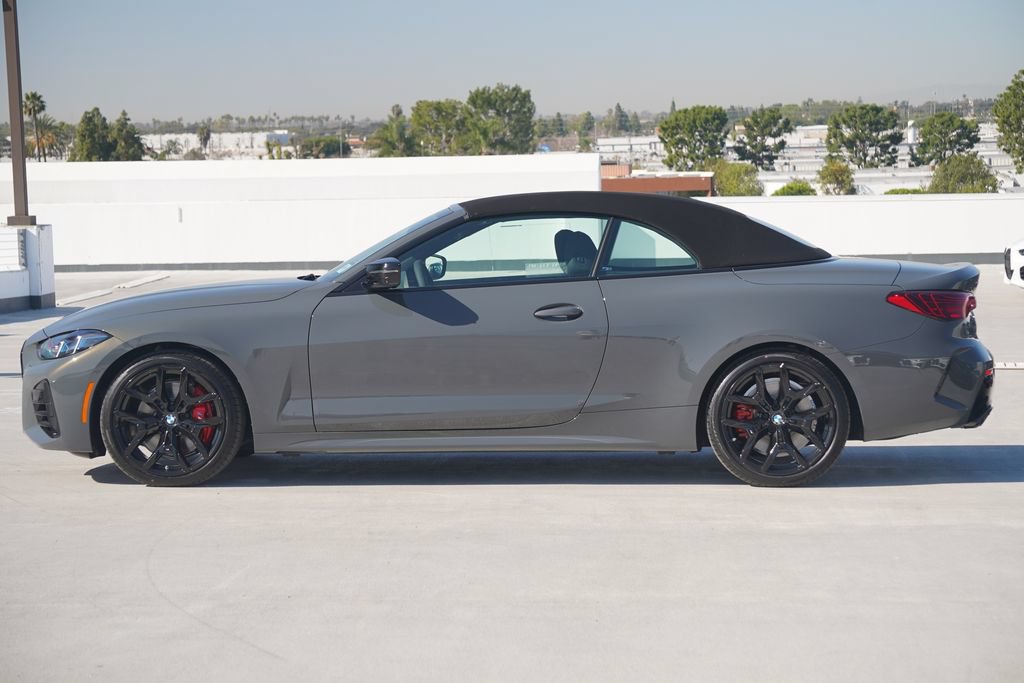 Used 2026 BMW M440i Convertible w/ Premium Package RWD image 5