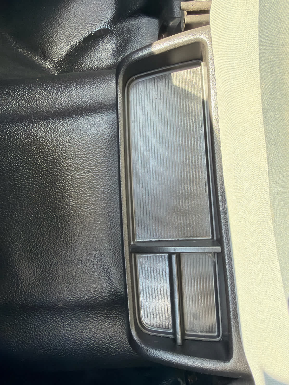Used 2019 RAM 1500 Classic SLT w/ Protection Group AWD/4WD image 20