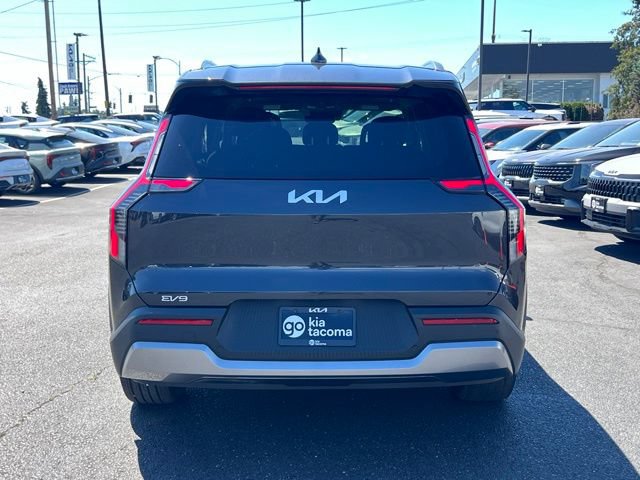 Certified 2024 Kia EV9 Wind AWD/4WD image 10