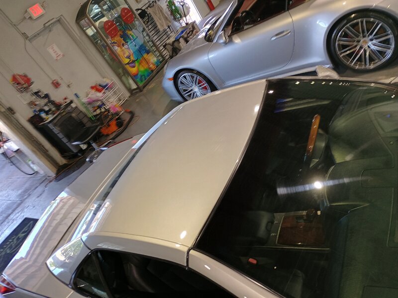 Used 2006 Cadillac XLR RWD image 4