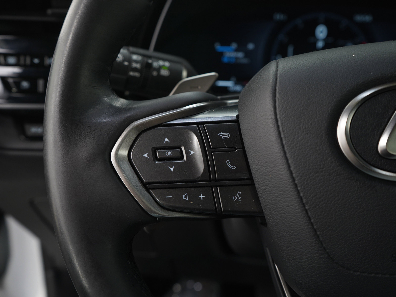 Used 2024 Lexus TX 350 AWD image 31