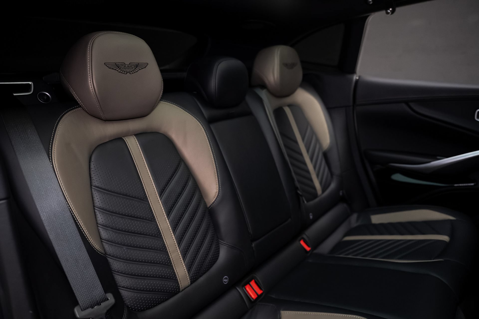 Used 2023 Aston Martin DBX 707 AWD/4WD image 64