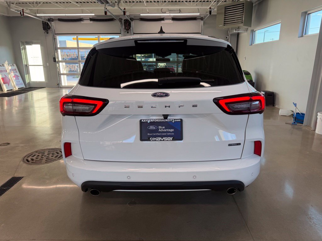 Certified 2023 Ford Escape ST-Line w/ Equipment Group 301A AWD/4WD image 7