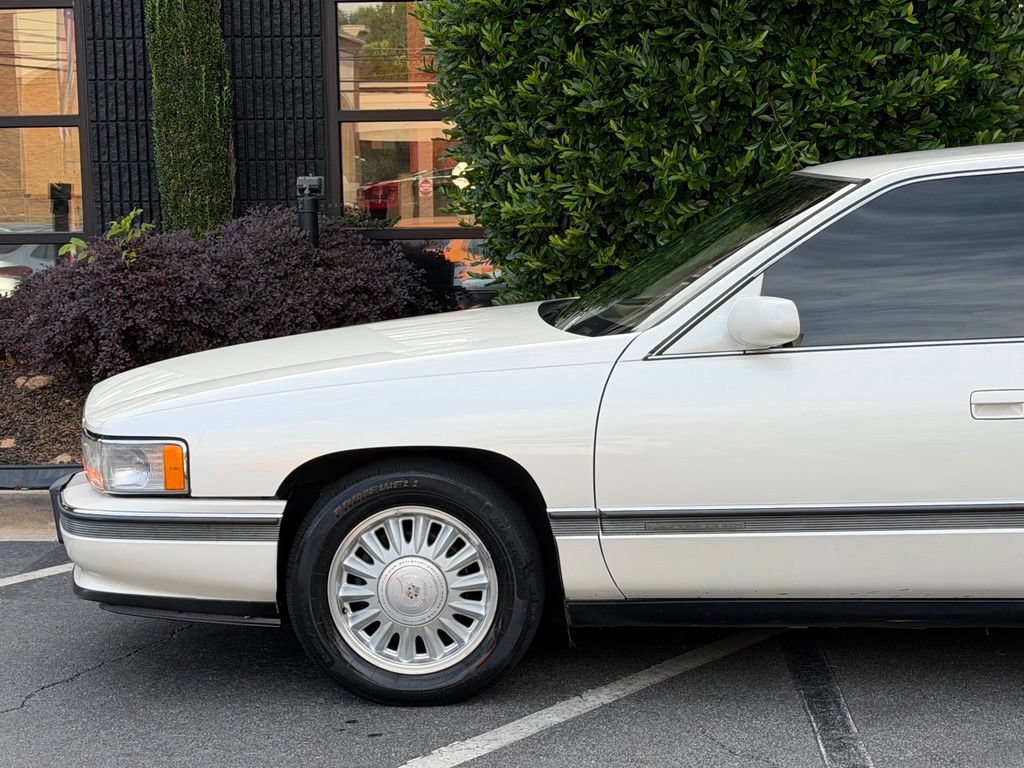 Used 1994 Cadillac De Ville Concours FWD image 10