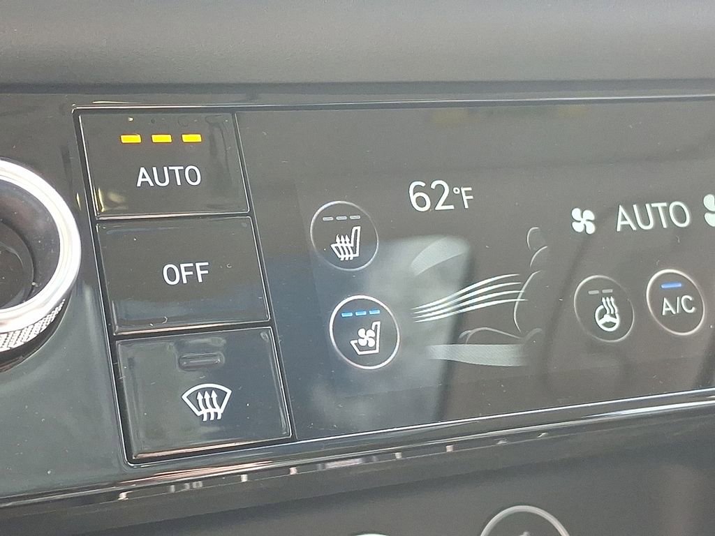 Used 2026 Genesis G70 2.5T Prestige image 19