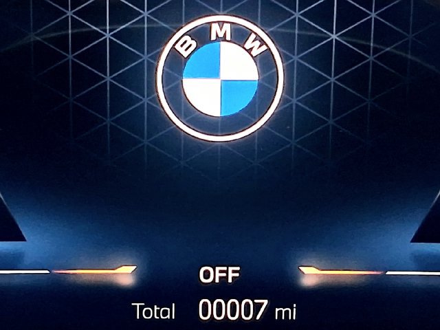 New 2026 BMW 330i Sedan w/ M Sport Package RWD image 18