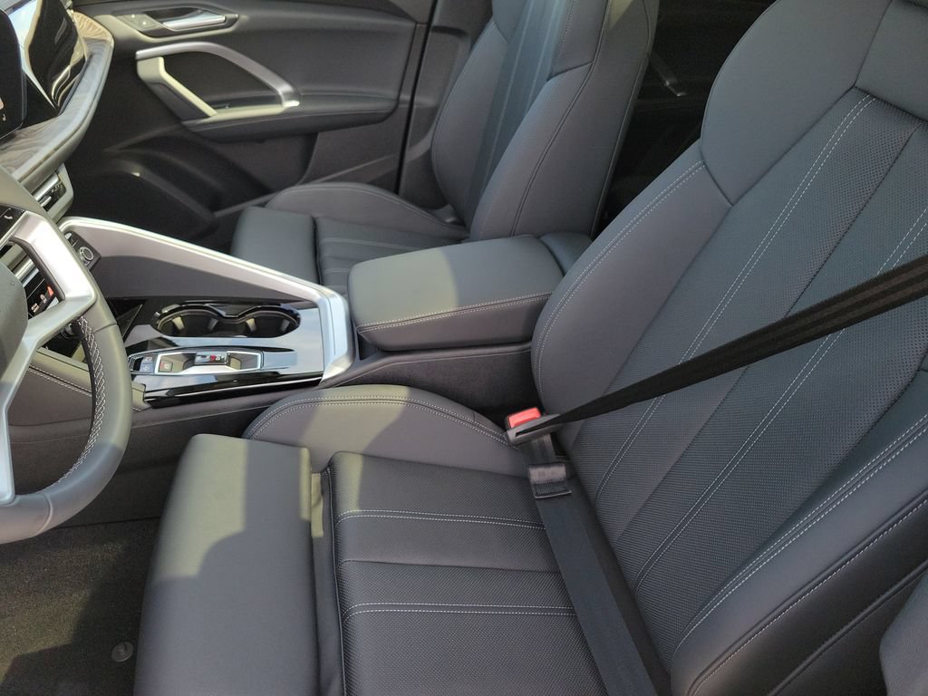 New 2026 Audi Q5 Premium Plus AWD/4WD image 17