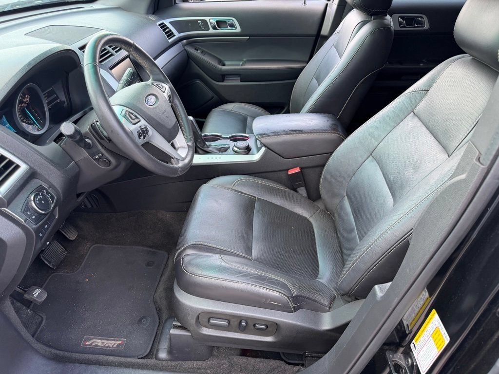 Used 2015 Ford Explorer Sport w/ Equipment Group 401A AWD/4WD image 24