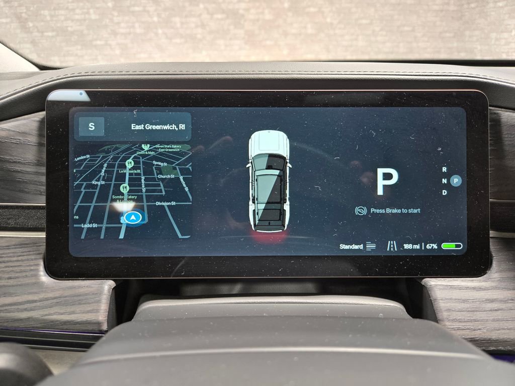 Used 2023 Rivian R1S Launch Edition image 18