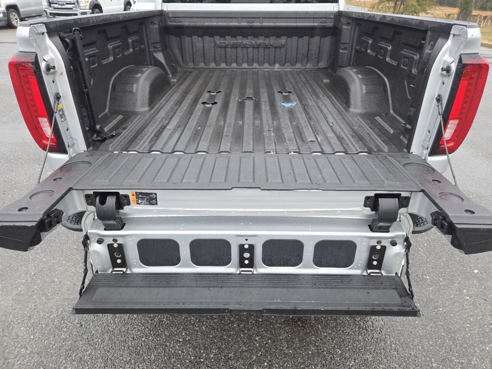 Used 2021 GMC Sierra 2500 Denali w/ Denali Ultimate Package image 22