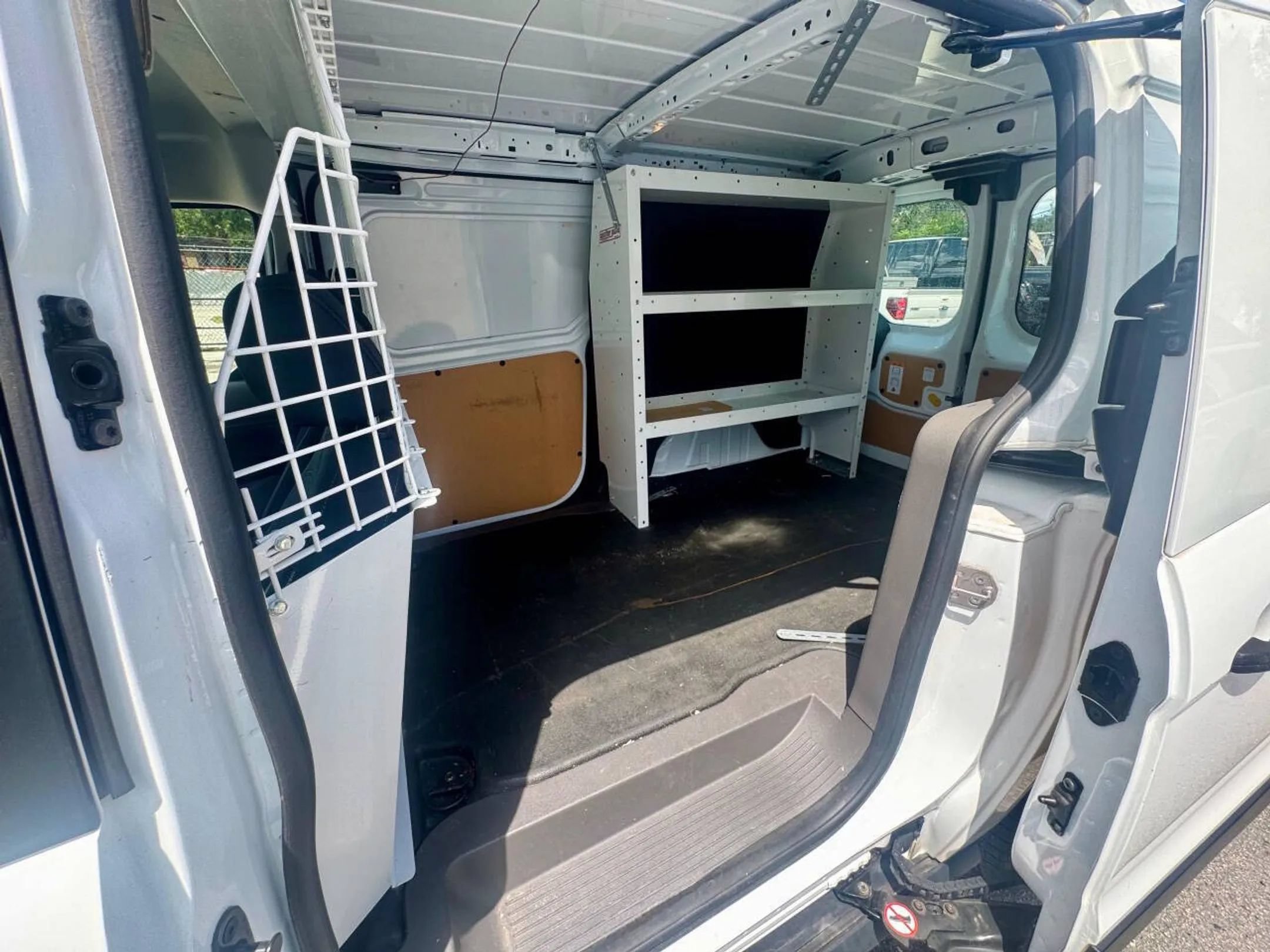 Used 2019 Ford Transit Connect XLT FWD image 25