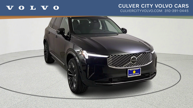 New 2026 Volvo XC90 B6 Plus w/ Protection Package