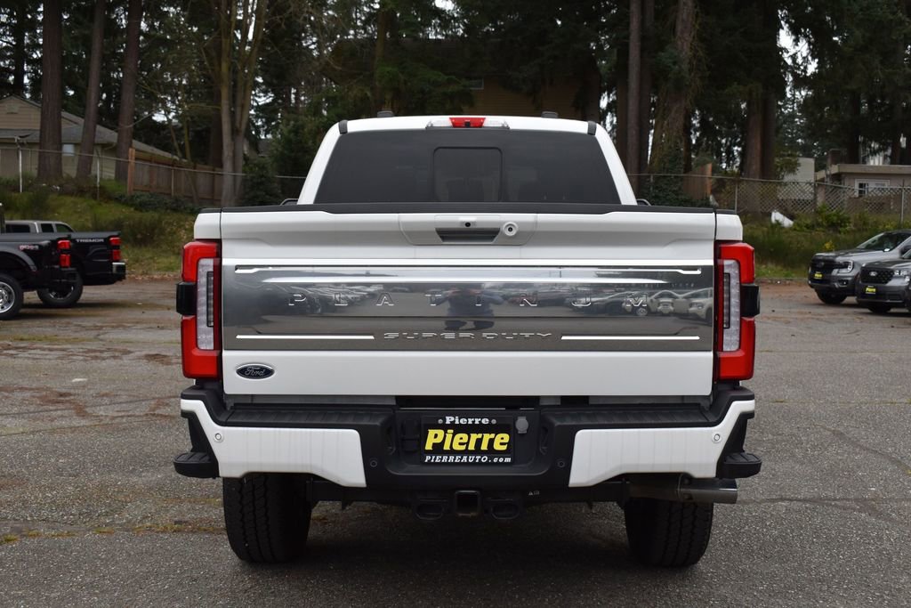 Used 2024 Ford F350 Platinum w/ FX4 Off-Road Package image 5