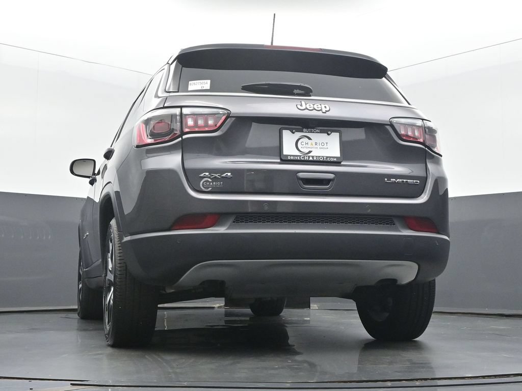 Used 2024 Jeep Compass Limited w/ Sun and Sound Group AWD/4WD image 53