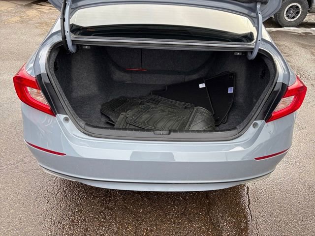 Used 2022 Honda Accord Sport image 3
