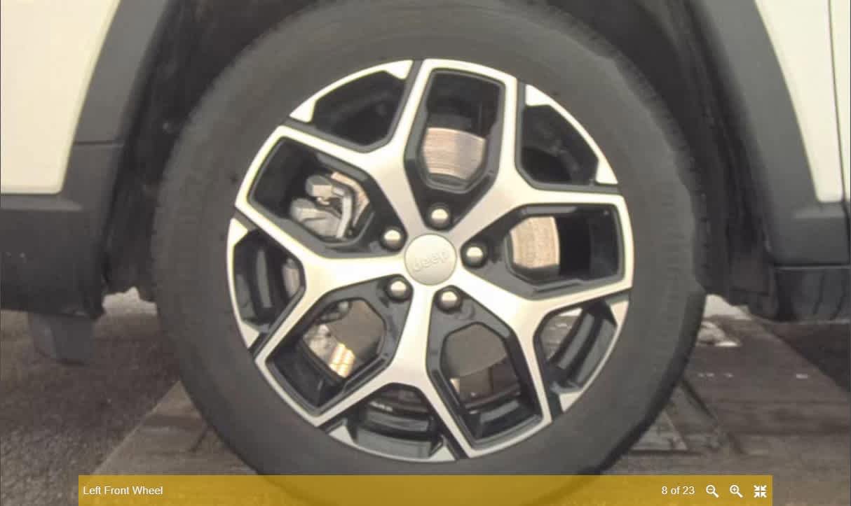 Used 2024 Jeep Compass Limited AWD/4WD image 17