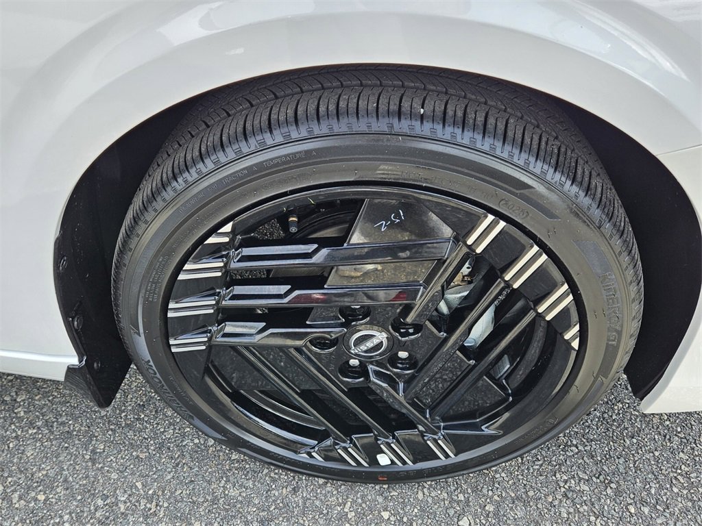 New 2026 Nissan Sentra SR image 14