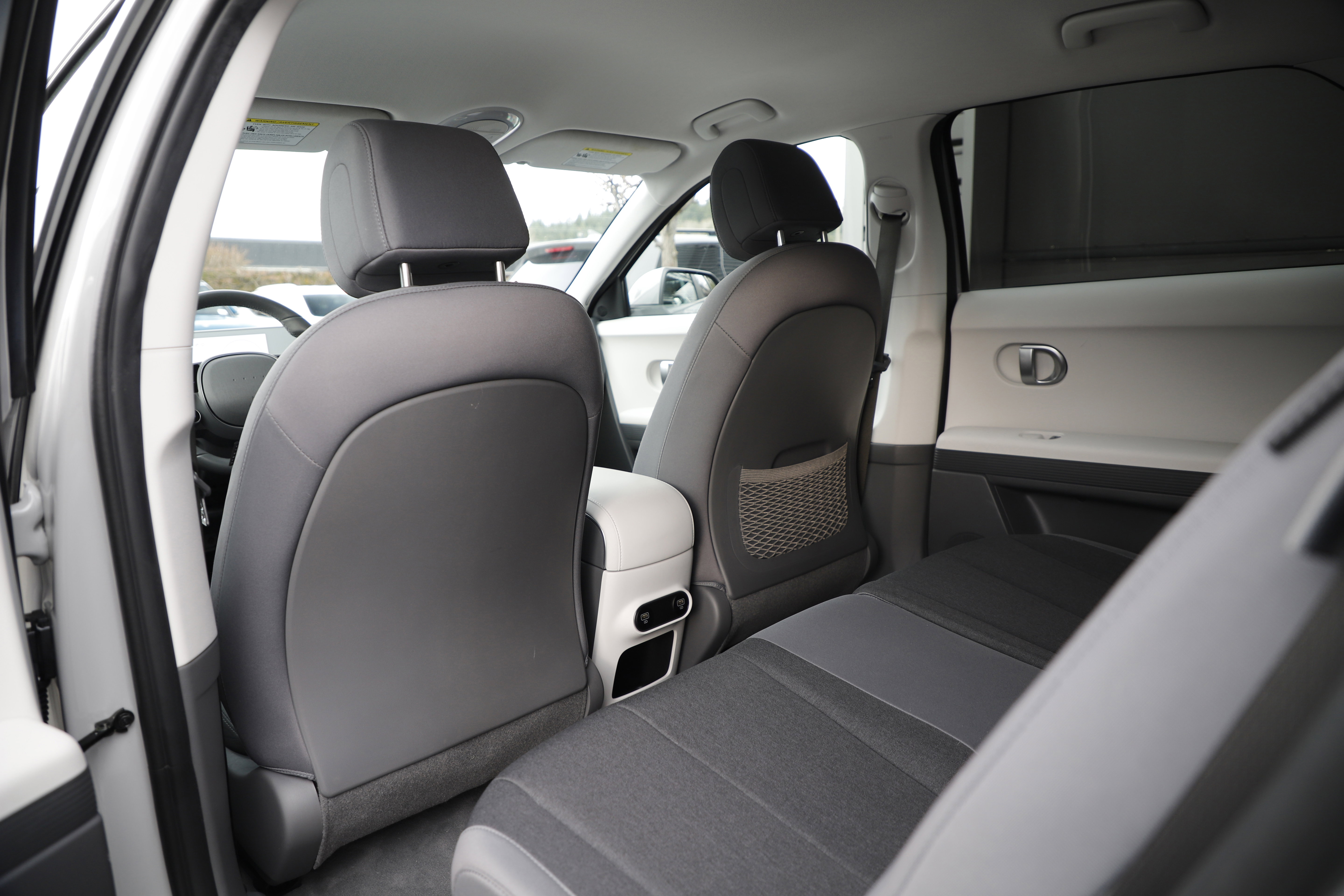 Used 2024 Hyundai Ioniq 5 SE image 15