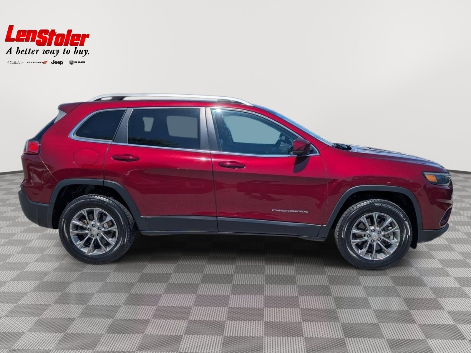 Used 2020 Jeep Cherokee Latitude Plus w/ Cold Weather Group AWD/4WD image 6