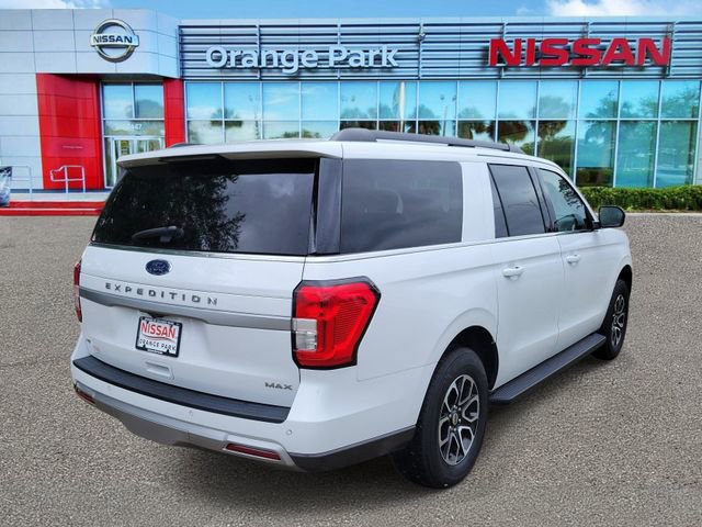 Used 2024 Ford Expedition Max XLT AWD/4WD image 2